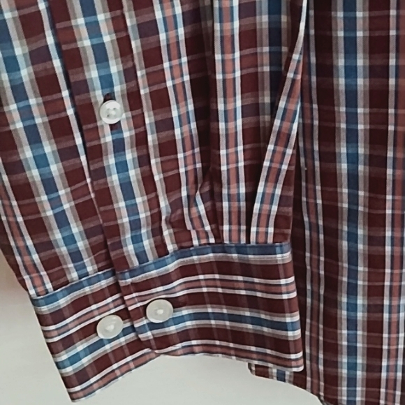 Duluth Trading Co. Button Down Shirt - Picture 8 of 8